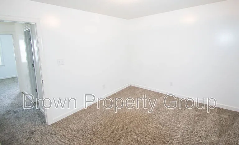102 Springwood Dr — Photo 13