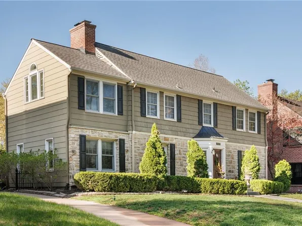 1015 W 70th Ter, Kansas City, MO 64113