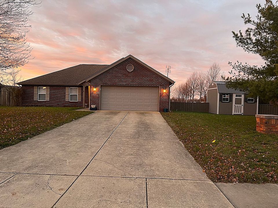 1st image of 642 Clifty Falls Ln