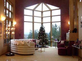 24400 SW Valley View Rd, West Linn, OR 97068