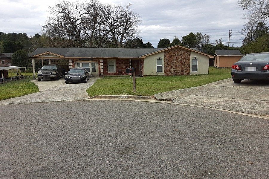 1st image of 2804 Woodcock Ct