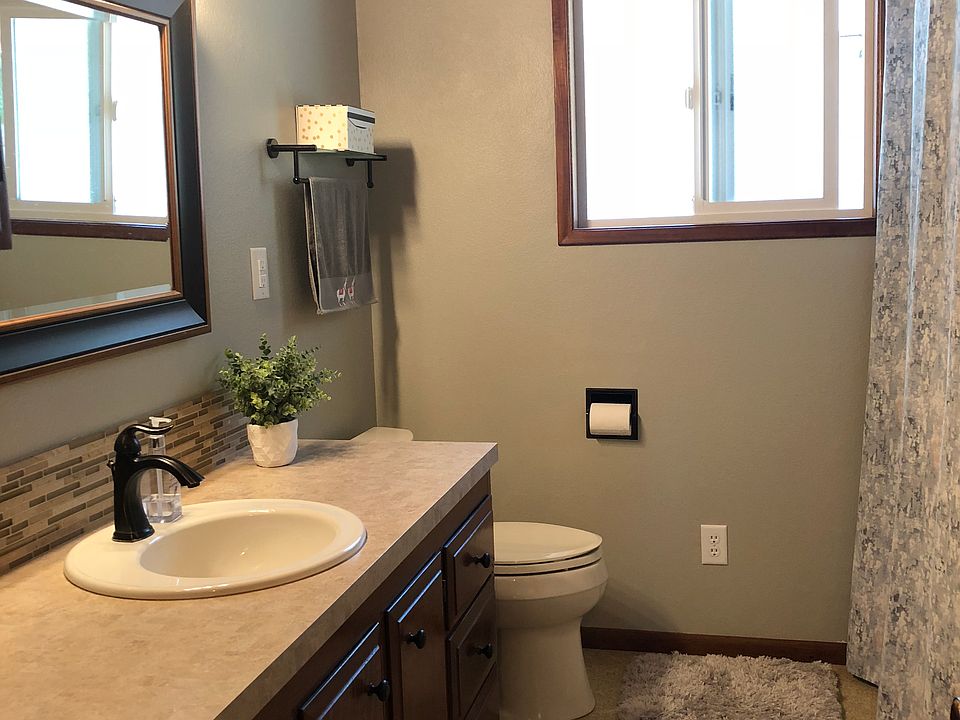 Bath upstairs