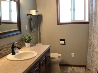 3404 E Sunset Dr, Bellingham, WA 98226