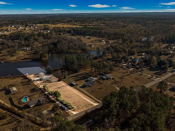 3rd image of 134 Langston Drive