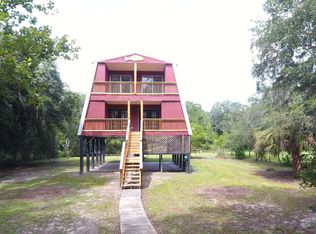 689 NE Gold Dust Rd, Branford, FL 32008