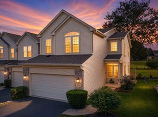 2139 Ashley Ct #2139, Downers Grove, IL 60515