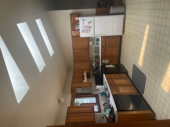2nd image of 578 Parseghian Pl