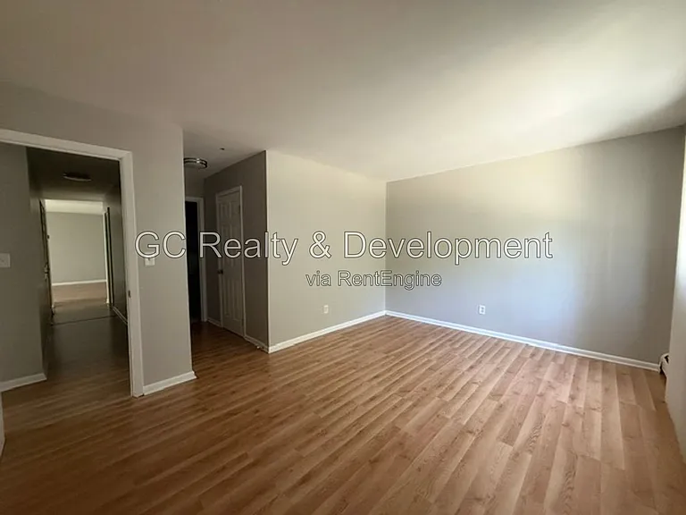 31 Washington Blvd #108 — Photo 8