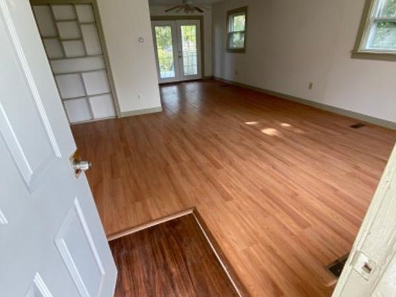 2nd image of 13 Smith Ave