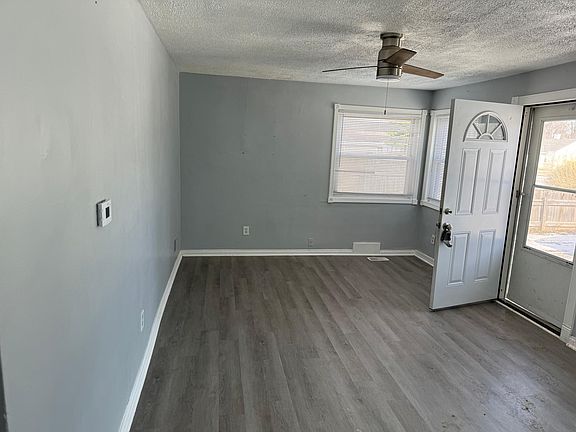 5th image of 3114 Mohawk St
