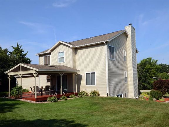 5th image of 7402 Cedar Crest Dr