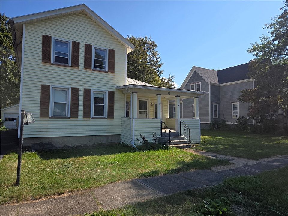 1st image of 10 N Clinton St