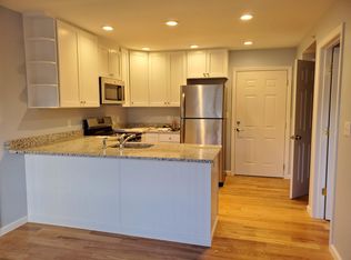 755 Boston Post Rd #4, Westbrook, CT 06498