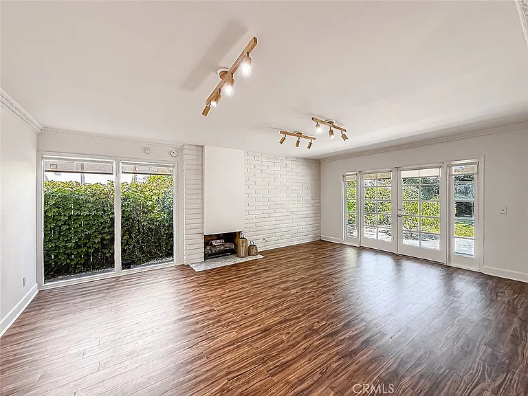 31735 Bainbrook Ct — Photo 13