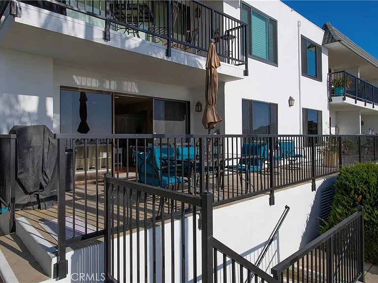 235 Avenida Lobeiro — Photo 24