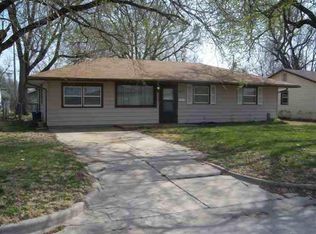 3432 S Saint Clair St, Wichita, KS 67217