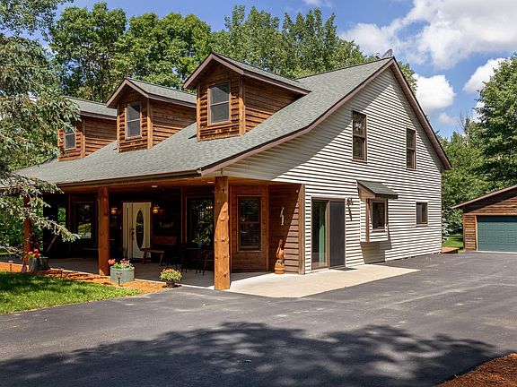 4th image of 1268 Smith Dr NW