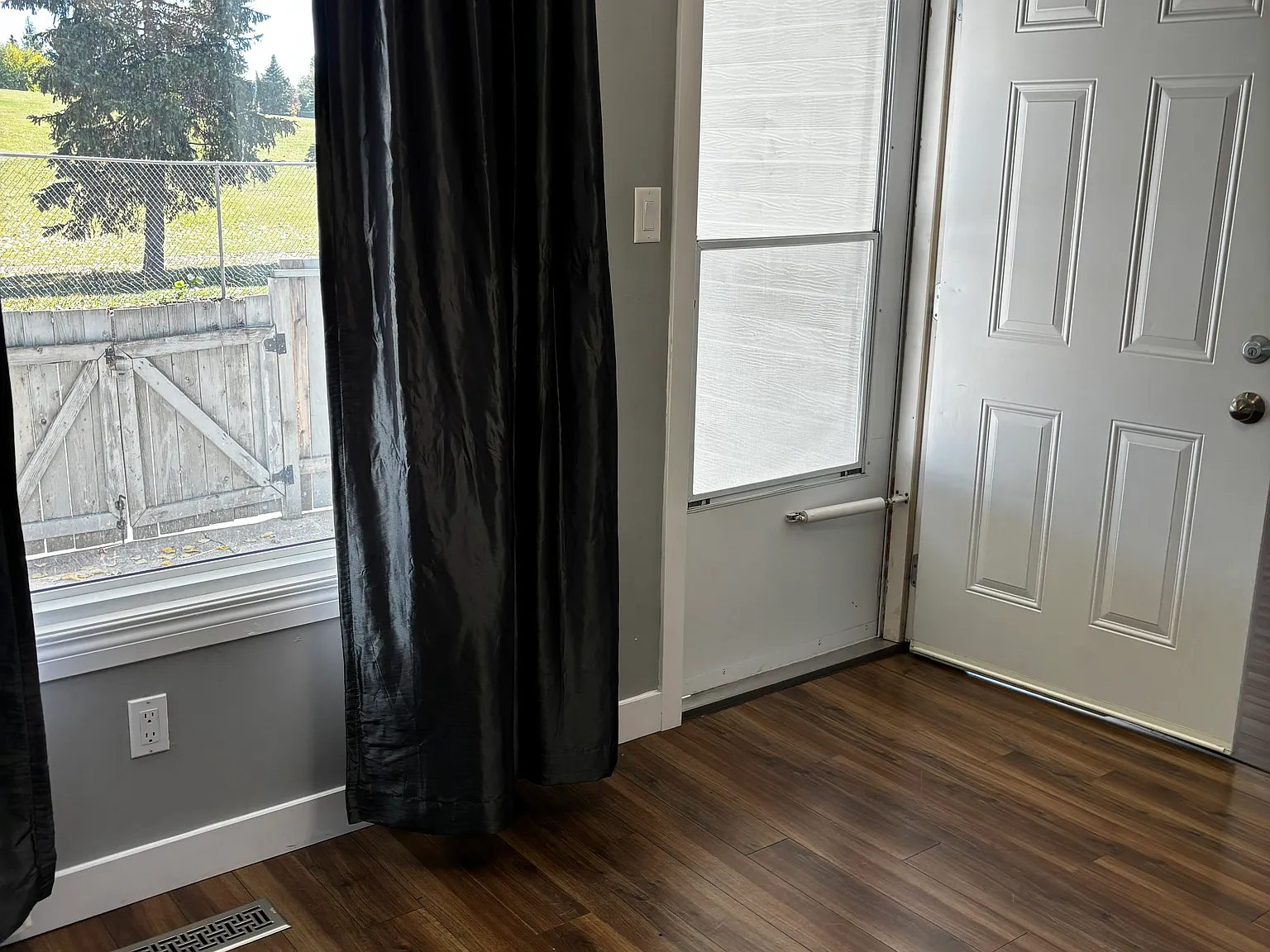 18 1415 62 Street NW — Photo 2
