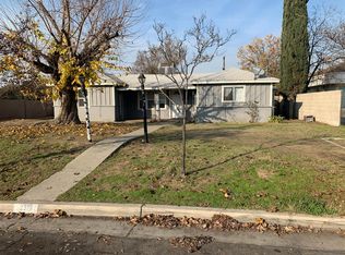 2305 E Sussex Way, Fresno, CA 93726