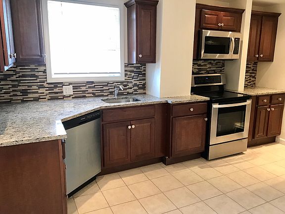 3rd image of 80 Malden St #2