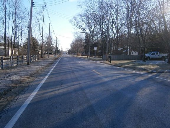 5th image of 71 Magnolia Ave