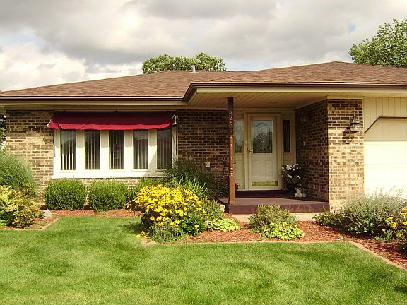 2nd image of 19725 Orchard Ct