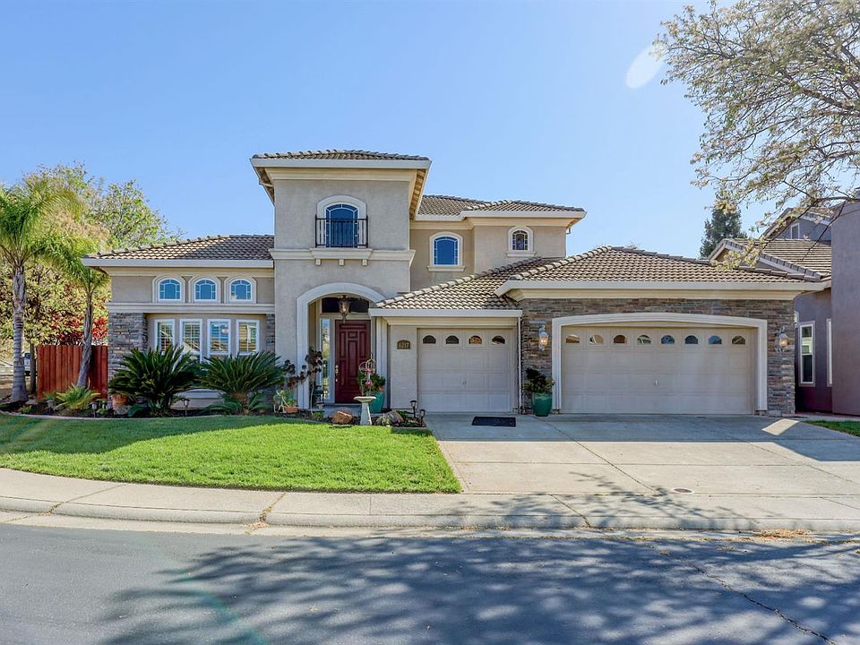 1st image of 6217 Camellia Cir