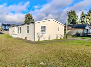 809 137th St S, Tacoma, WA 98444