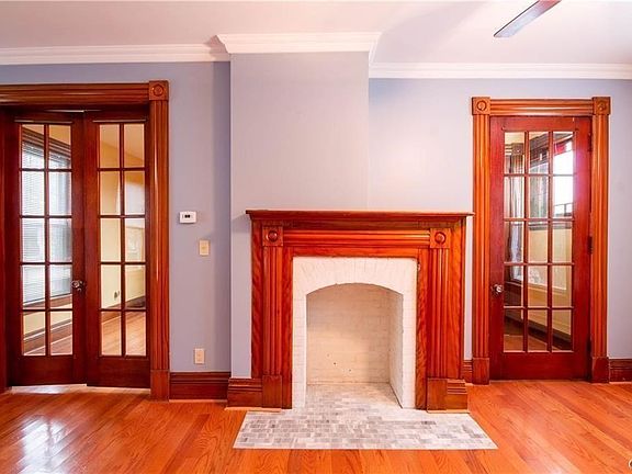 4th image of 718 Parham St