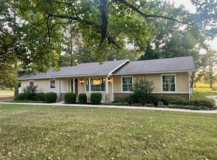 521 S Elm Springs Rd, Springdale, AR 72762