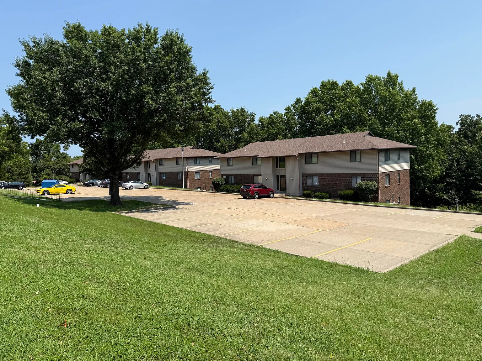 2 bed, 2.0 bath, 953 sqft, $1,025 — Photo 1