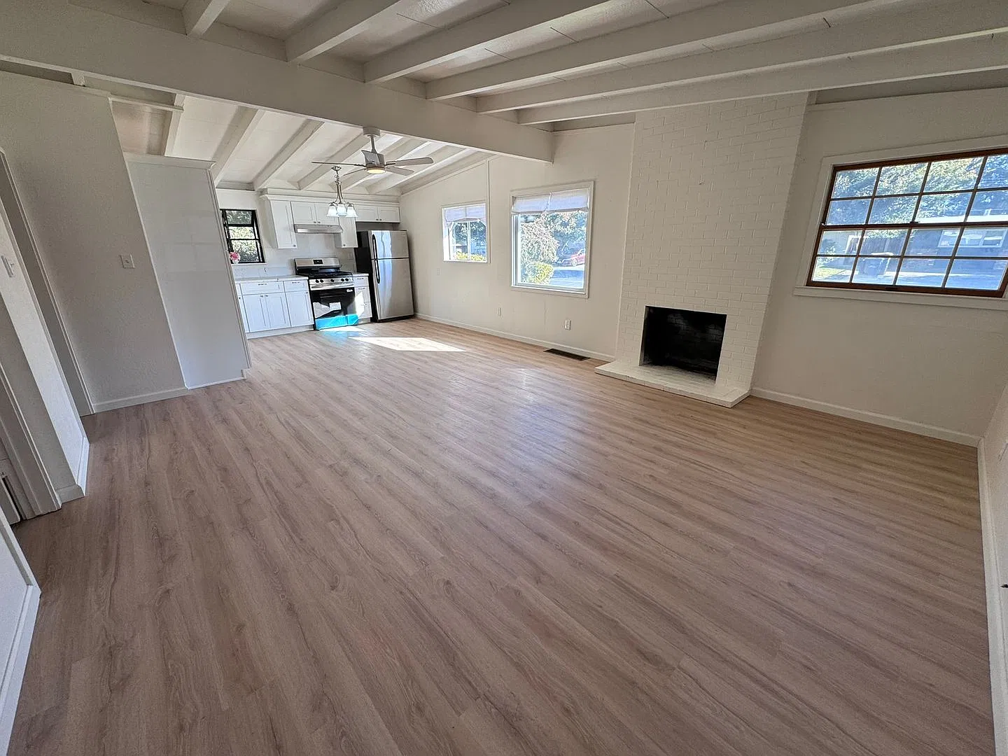 Remodeled 3 bed/2 bath in West Sac! — Photo 4
