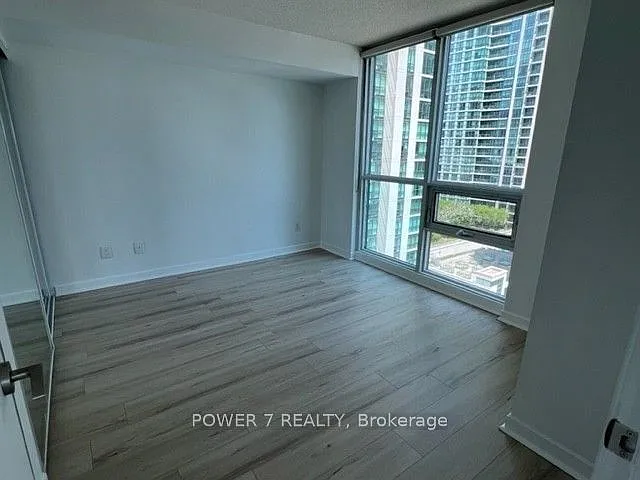 33 Bay St #1308 — Photo 10