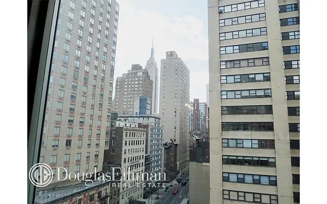 Sold by Douglas Elliman | media 19