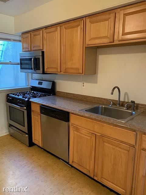 1st image of 213 E North Ave #A
