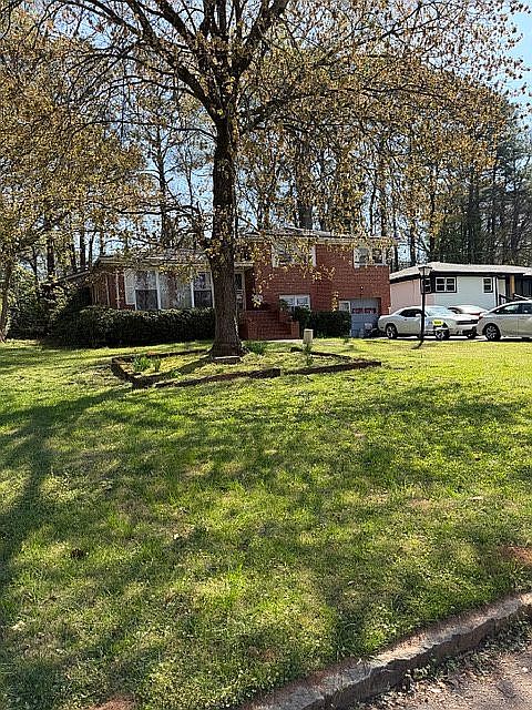 1st image of 2276 Belmont Dr