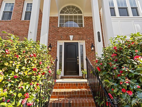 2nd image of 2715 Peverell Ln