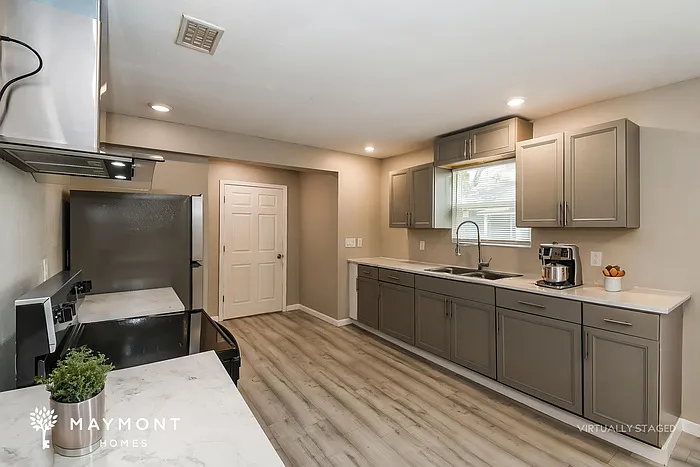 804 Westbrook Rd — Photo 8
