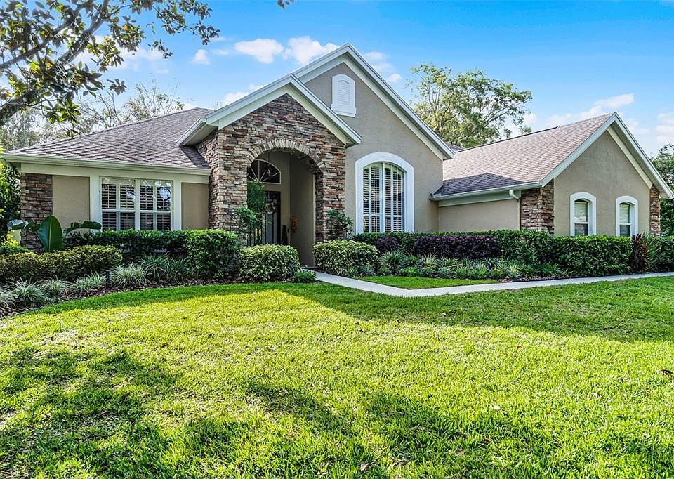 1st image of 162 SEVILLE CHASE DRIVE