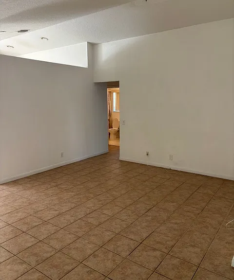 890 Golden Cane Dr — Photo 7