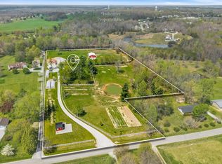 698 Maynard Rd, Crossville, TN 38571