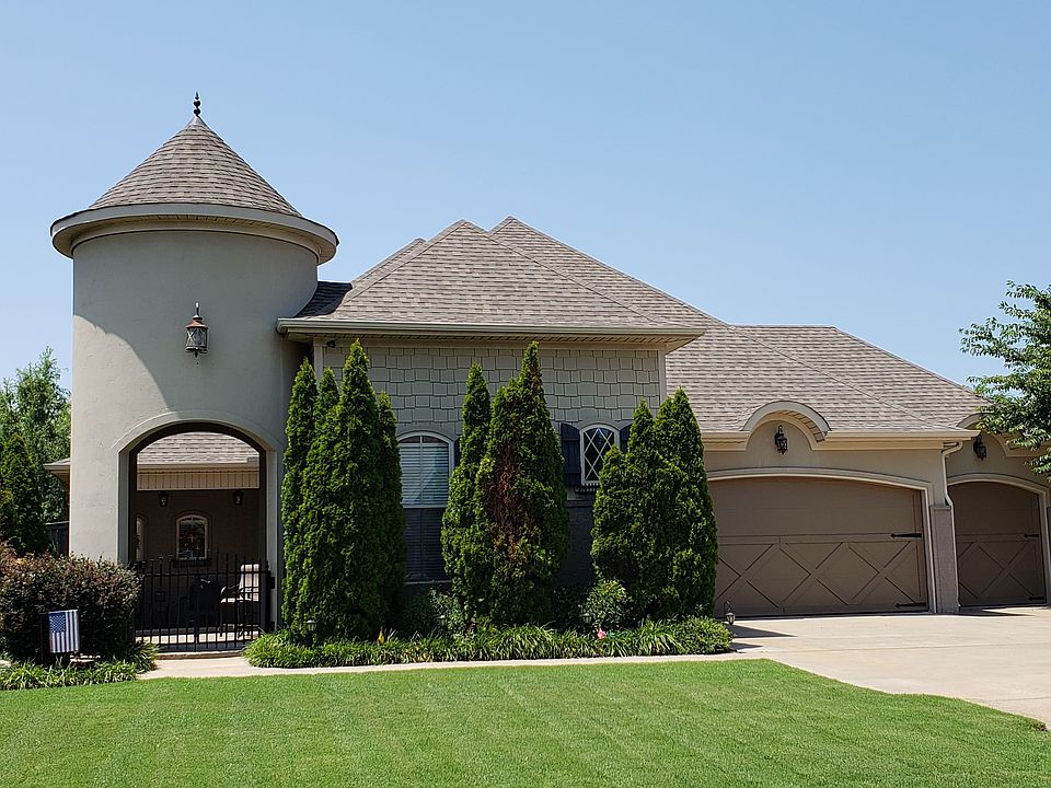 Unique front design.