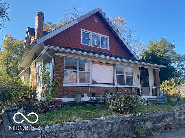 1st image of 1351 W 21st St