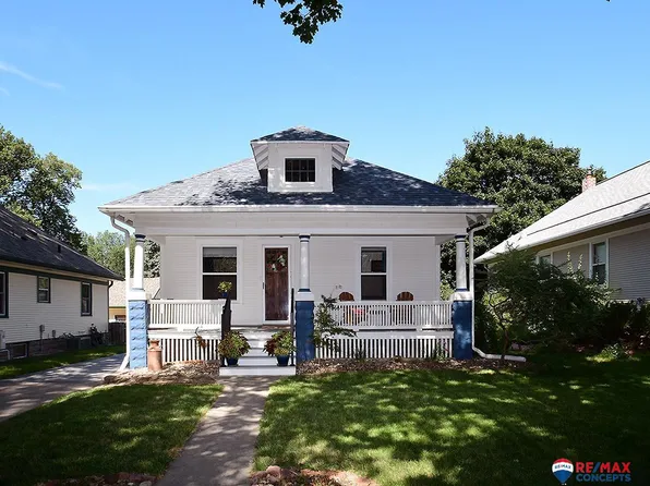 721 Elmwood Ave, Lincoln, NE 68510