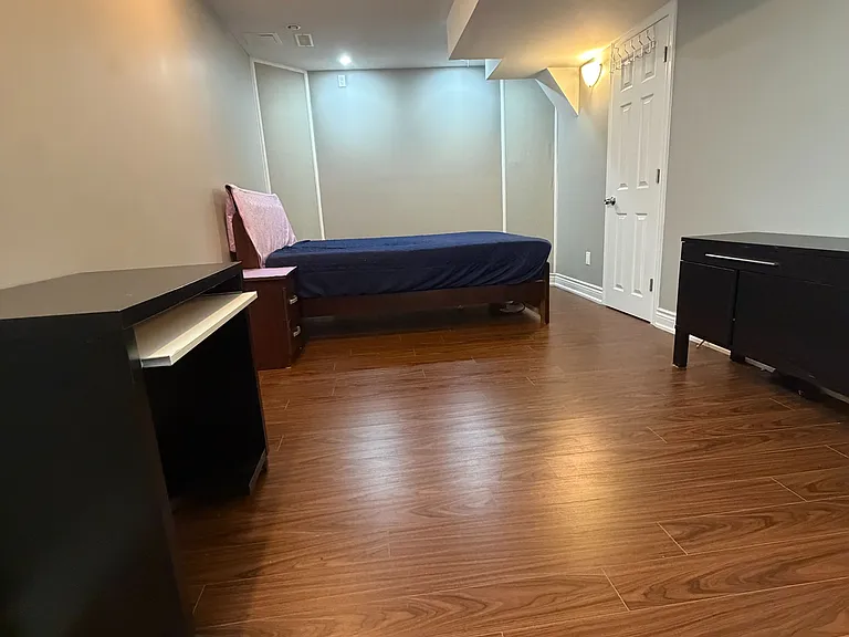 10 Scott Brown St #BASEMENT — Photo 6