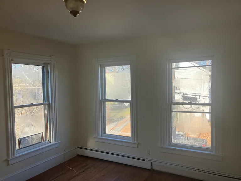 11 Pleasant St #4 — Photo 14