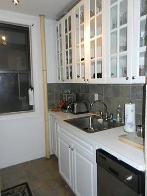 Rented by J & M Realty Services Corp (Management) | media 33