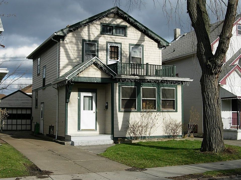 1st image of 51 Avery Ave