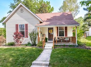 1002 W Howe St, Bloomington, IN 47403