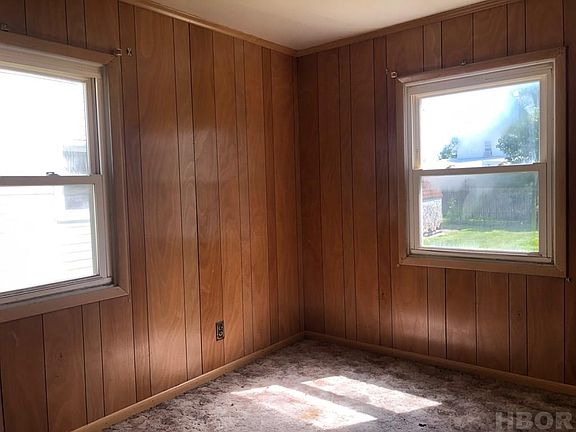 5th image of 316 Elwood Ave